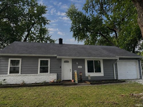 1210 Tepee Dr, Kokomo, IN, 46902-5461 | Card Image