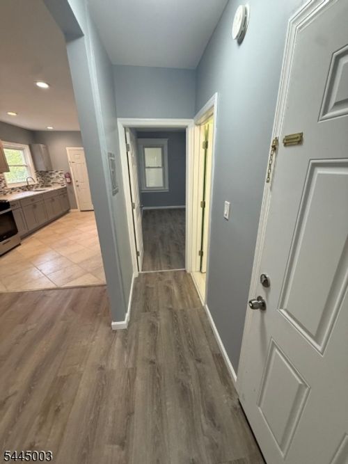 2-621 Grove St, Irvington, NJ, 07111-4516 | Card Image