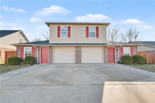 3409 Sw Victoria Pl, Bentonville, AR, 72712-7594 | Card Image