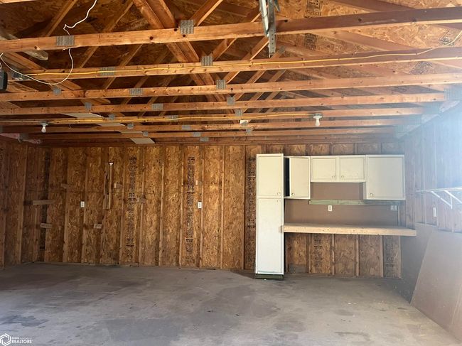 5164 Augusta Main Rd, Home with 2 bedrooms, 1 bathrooms and 2 parking in Wever IA | Image 17