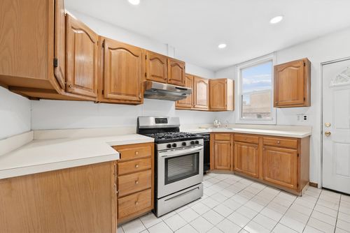 1a-1433 43rd St, North Bergen, NJ, 07047-2764 | Card Image