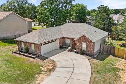 10610 Rockbrook Dr, Sherwood, AR, 72120 | Card Image