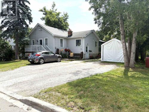311 John St, Orillia, ON, L3V3J3 | Card Image