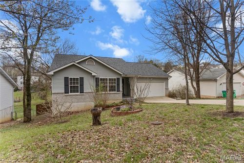2052 Waybridge Ln, Fenton, MO, 63026-5428 | Card Image
