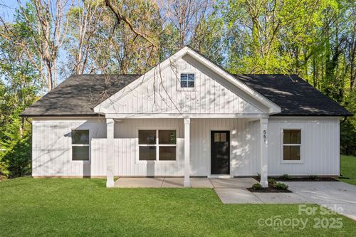 551 Belfast Dr, Gastonia, NC, 28052-1001 | Card Image