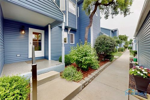 3c-2109 Ottawa River Rd, Toledo, OH, 43611-1819 | Card Image