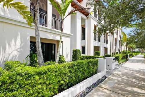 13368 Alton Rd, Palm Beach Gardens, FL, 33418-6023 | Card Image