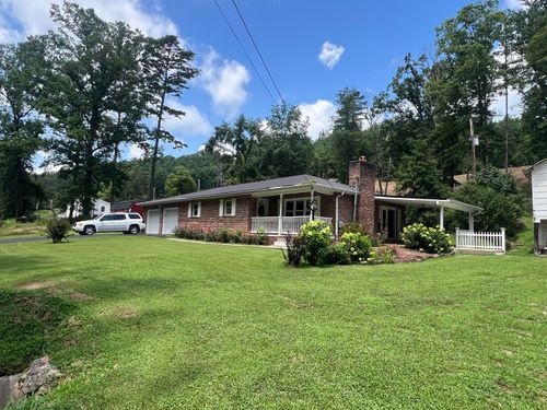 6447 Flat Fork Rd, Salyersville, KY, 41465 | Card Image