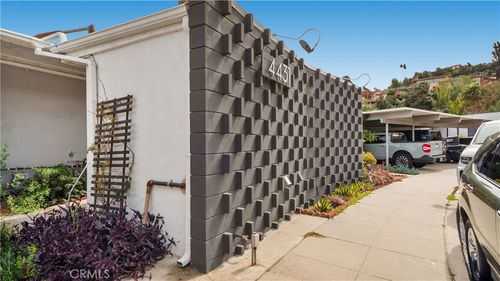 apt-20-4431 Don Ricardo Dr, LOS ANGELES, CA, 90008-2848 | Card Image