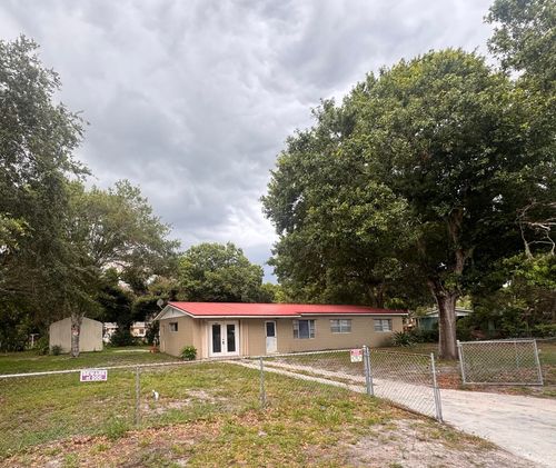 334 Johnston St, Fort Pierce, FL, 34982-7330 | Card Image