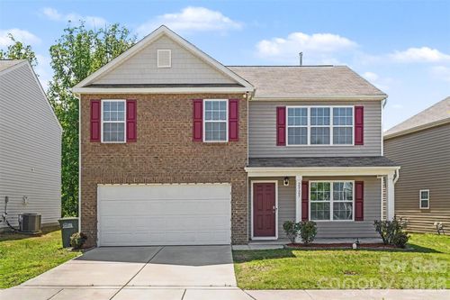 2727 Waybrook Dr, Dallas, NC, 28034-9598 | Card Image