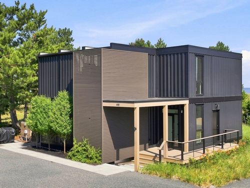 41-B Wingaersheek Rd, Gloucester, MA, 01930 | Card Image
