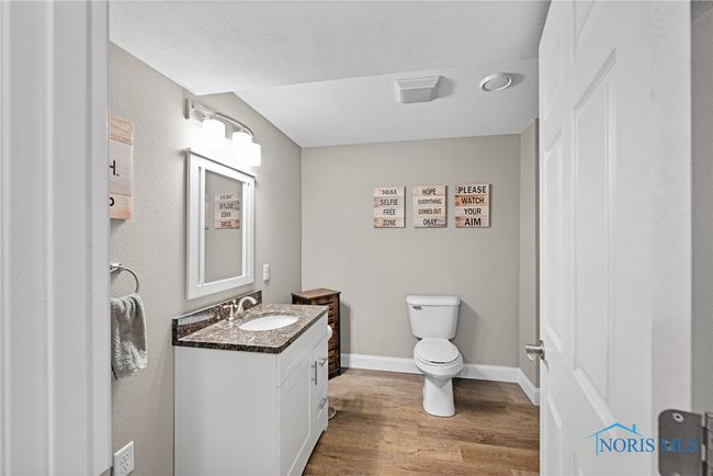 9575 Newbury Ln, House other with 4 bedrooms, 4 bathrooms and 3 parking in Whitehouse OH | Image 30