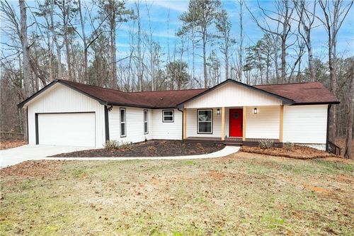 6881 Hickory Hollow Dr, Douglasville, GA, 30135-3561 | Card Image