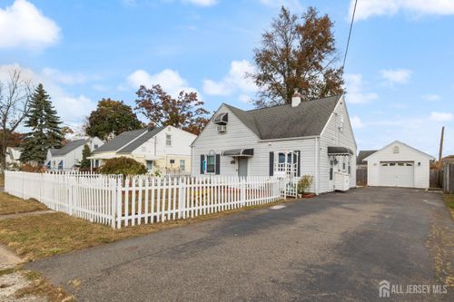 185 Plainfield Ave, Edison, NJ, 08817-3732 | Card Image