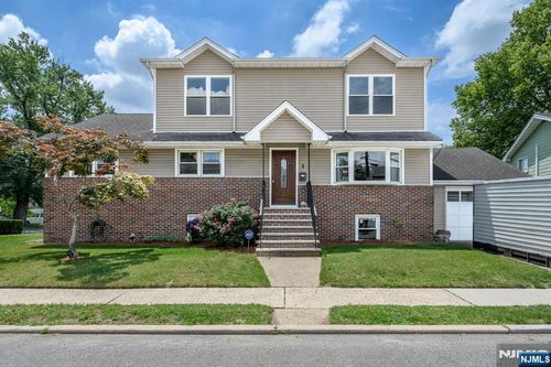 1 Veprek Ln, South Hackensack, NJ, 07606-1632 | Card Image