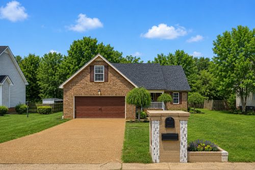 1909 Amacher Dr, Spring Hill, TN, 37174-9524 | Card Image