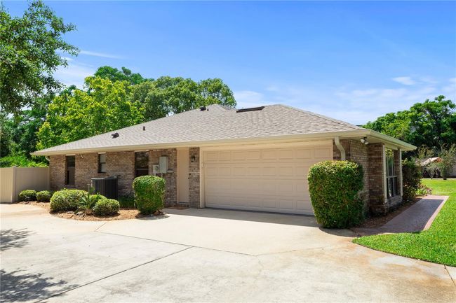 68 Spring Lake Dr, House other with 3 bedrooms, 2 bathrooms and null parking in DEBARY FL | Image 38