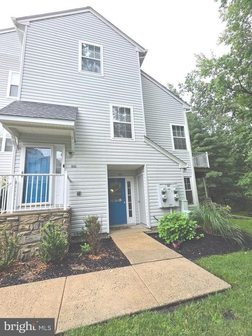 1305 Squirrel Rd, MARLTON, NJ, 08053-5013 | Card Image