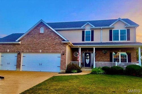 2429 Rosswood Ln, Arnold, MO, 63010-4734 | Card Image