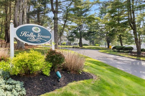 201 Holly Stream Ct, Brewster, NY, 10509-2639 | Card Image