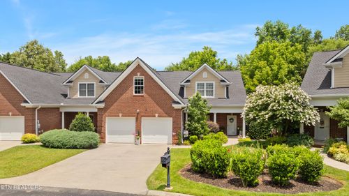2360 Pauly Brook Way, Knoxville, TN, 37932-3738 | Card Image