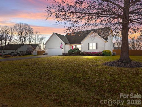 245 Castle Keep Rd, Salisbury, NC, 28146-9020 | Card Image