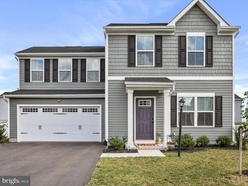 104 Distant View Dr, HEDGESVILLE, WV, 25427-7758 | Card Image