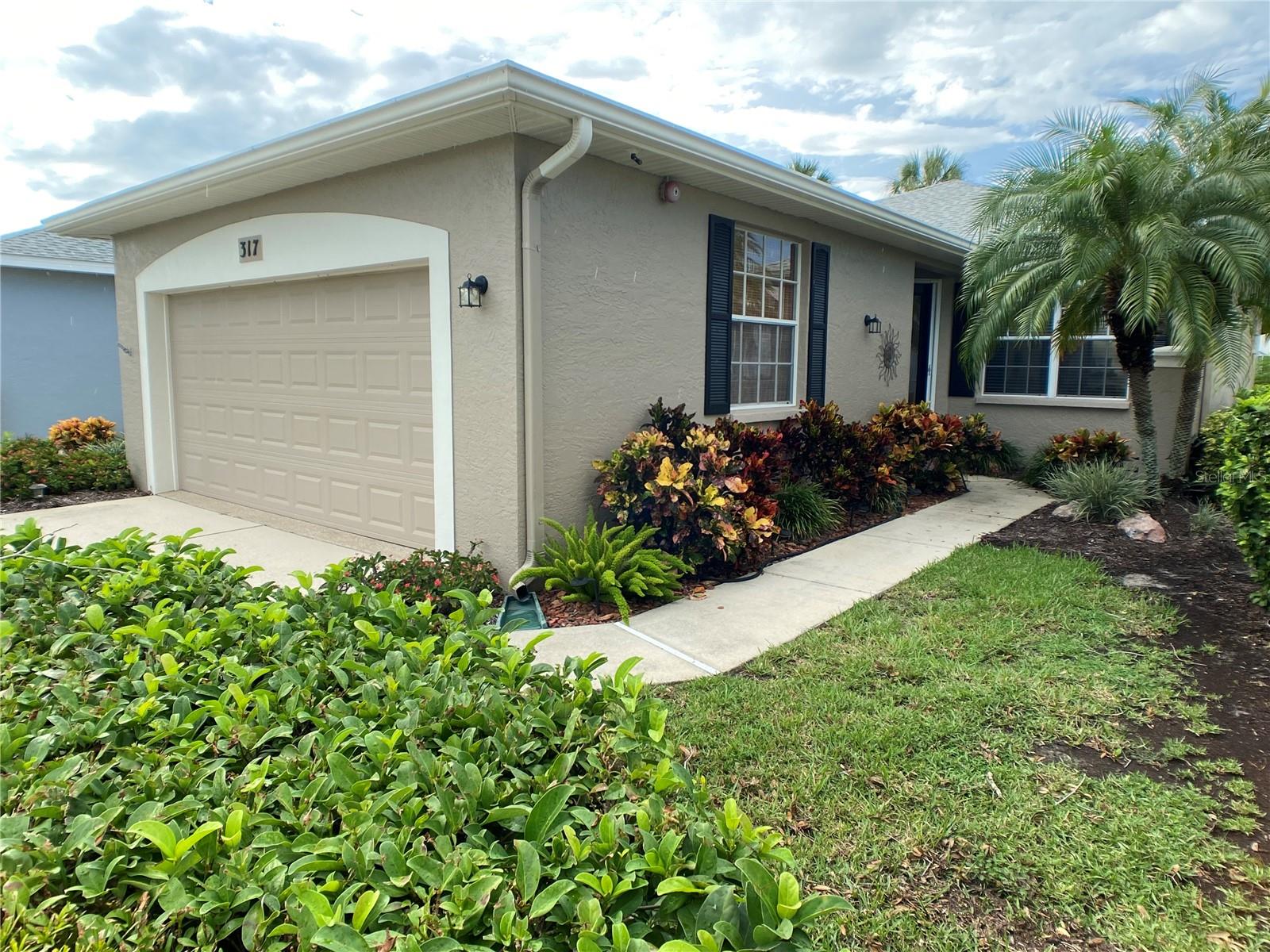 Sunset Lake Blvd, Venice, FL 34292