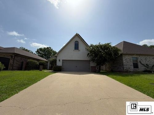 2102 Bienville Dr, Monroe, LA, 71201-3093 | Card Image