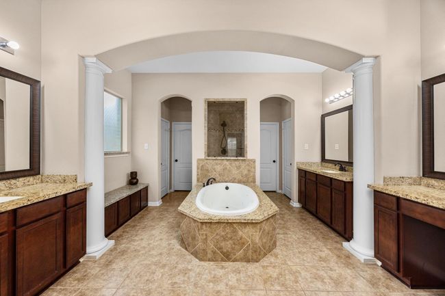 8215 Paddle Rock Ln, House other with 5 bedrooms, 4 bathrooms and 3 parking in Rosenberg TX | Image 21