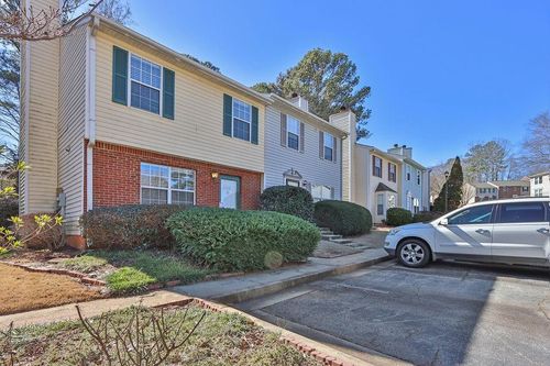 6390 Wedgeview Dr, Tucker, GA, 30084-8763 | Card Image