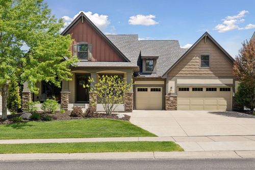 5290 Ranchview Ln N, Plymouth, MN, 55446-2133 | Card Image