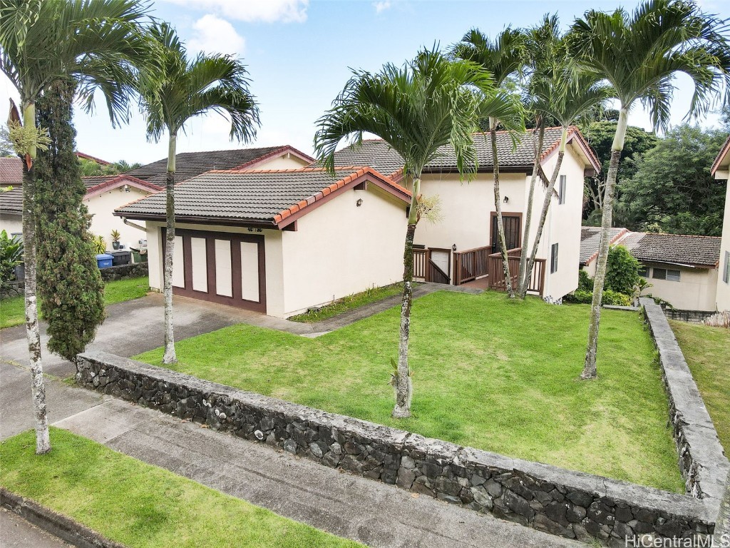 Pookela St, Kaneohe, HI 96744