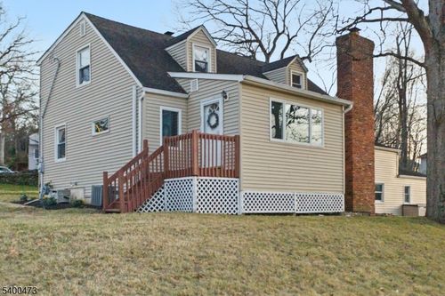 83 Mountain Blvd, Watchung, NJ, 07069-6229 | Card Image