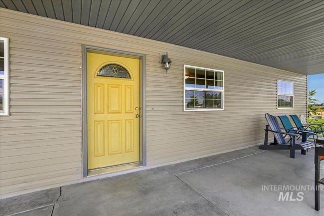 294 N 950 E, House other with 4 bedrooms, 3 bathrooms and 2 parking in Declo ID | Image 11