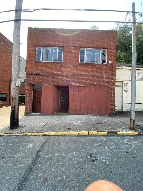 5th Ave, Mckeesport, PA 15132