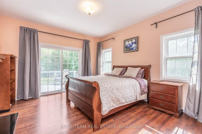 19 Castleton Dr, House other with 5 bedrooms, 3 bathrooms and 4 parking in Tiny ON | Image 11