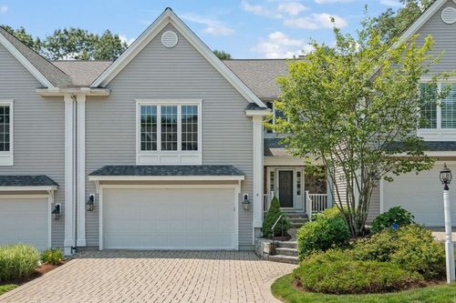 4-4 Caileigh Ct, Andover, MA, 01810-2900 | Card Image
