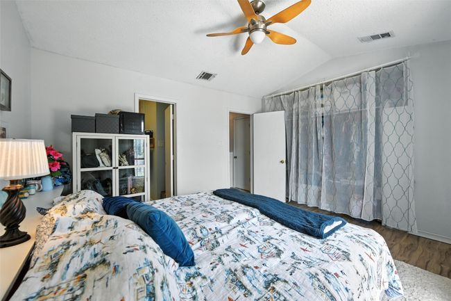 15 Abbey Rd, Townhouse with 2 bedrooms, 2 bathrooms and null parking in Euless TX | Image 18