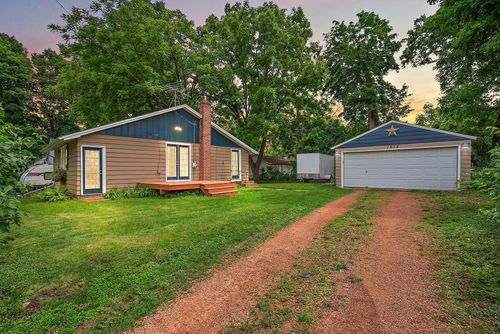 1672 Finch Ln, Mound, MN, 55364-1222 | Card Image