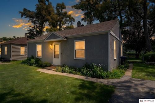 2809 Clay St, Bellevue, NE, 68005-3935 | Card Image