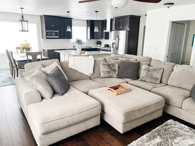 2770 S 9500 E, House other with 3 bedrooms, 3 bathrooms and 2 parking in Jensen UT | Image 24