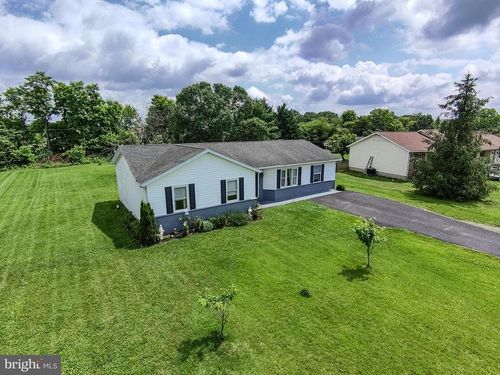 64 Cornwallis Ave, INWOOD, WV, 25428-3779 | Card Image