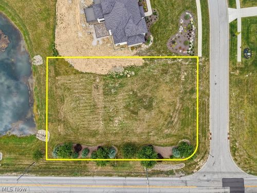 S/L 24 Stone Creek Drive, Solon, OH, 44139 | Card Image