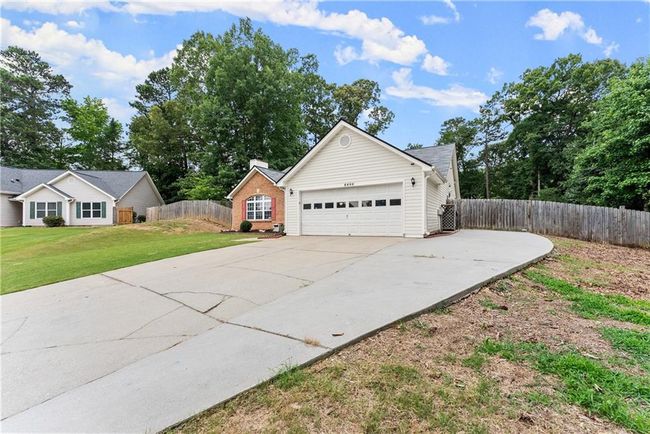 2605 Fort Apachee Trl, House other with 3 bedrooms, 2 bathrooms and null parking in Dacula GA | Image 5