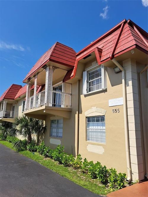 apt-152-555 Se 8th St, Deerfield Beach, FL, 33441-5526 | Card Image