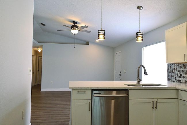 1123 Vista Palma Way, House other with 4 bedrooms, 2 bathrooms and null parking in ORLANDO FL | Image 13