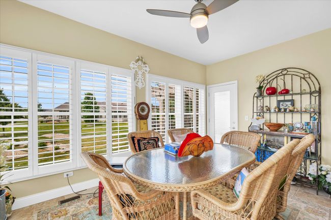 1704 Whisper Meadow Ln, Townhouse with 3 bedrooms, 3 bathrooms and 2 parking in Mahomet IL | Image 37