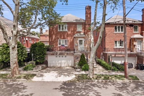 1231 Lydig Ave, Bronx, NY, 10461-1743 | Card Image